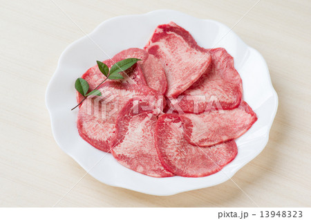 焼肉用牛タン薄切り 焼肉用牛タン薄切り 13948323