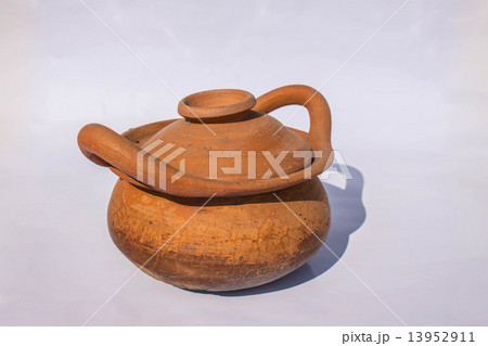 Clay pot of community 13952911