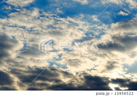 薄暮の雲 薄暮の雲 13956522
