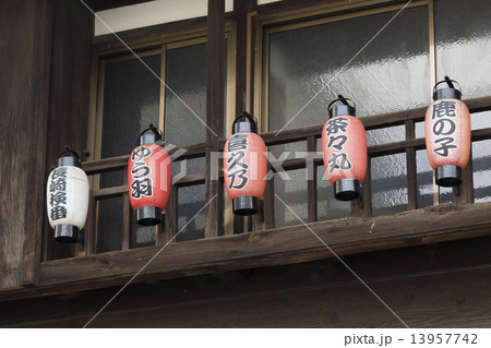 長崎検番の提灯 13957742