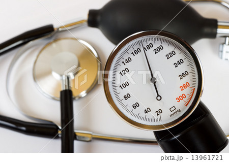 Scale of pressure and stethoscope Scale of pressure and stethoscope 13961721