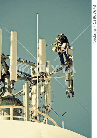 Crew working on the cell tower 13967643