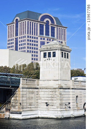 Bridge in Milwaukee 13967786