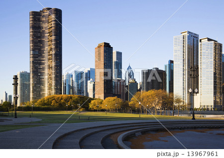 Fall in Chicago 13967961