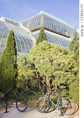 Bike parked in front of Lincoln Park Conservatory 13968145
