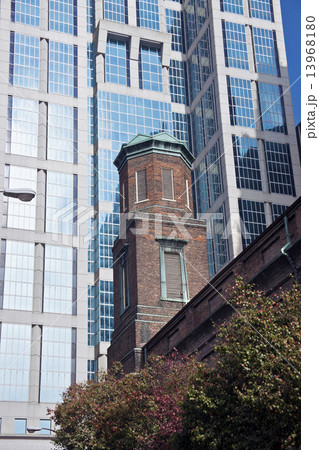 Old and new - architecture of Nashville 13968180