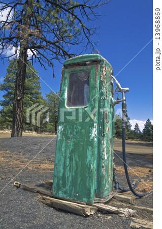 Old gas pump Old gas pump 13968869