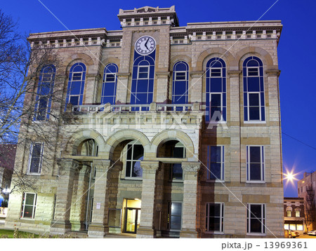 La Salle County Historic Courthouse in Ottawa 13969361