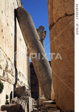 Baalbek ruins Baalbek ruins 13969848