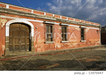Antigua after rain 13970947