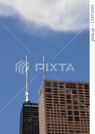 Hancock Building under amazing clouds 13971045