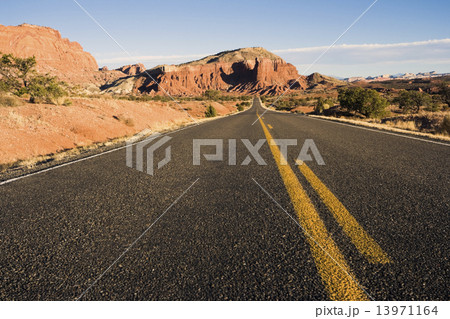Road through Capitol Reef National Park 13971164