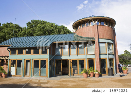 Building in Lincoln Park Zoo 13972021