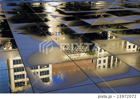 Reflection of historic building in Chicago Reflection of historic building in Chicago 13972072