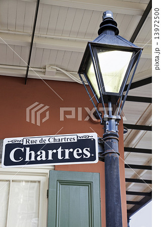 Rue de Chartres 13972500