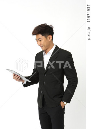アジア人男性 13974957