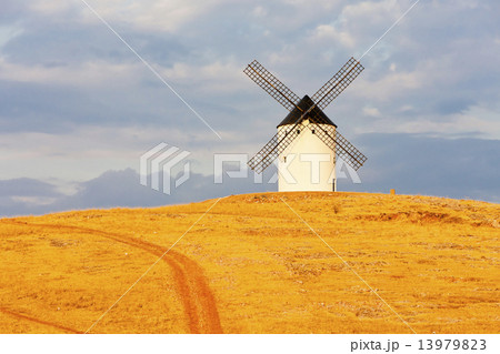 windmill, Alcazar de San Juan, Castile-La Mancha, Spain 13979823