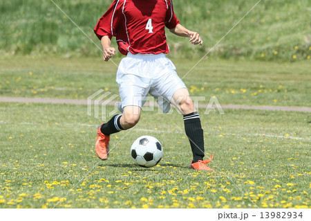 サッカー 13982934