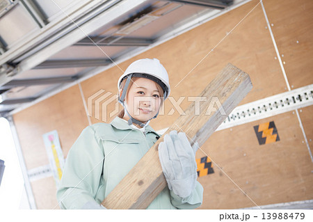 strong woman strong woman 13988479