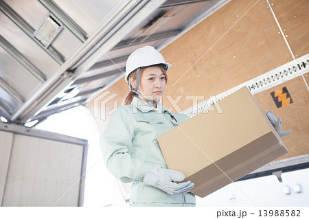 strong woman strong woman 13988582