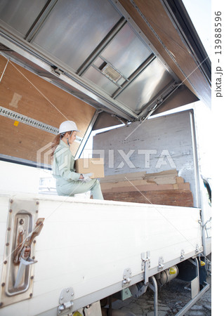 strong woman strong woman 13988596