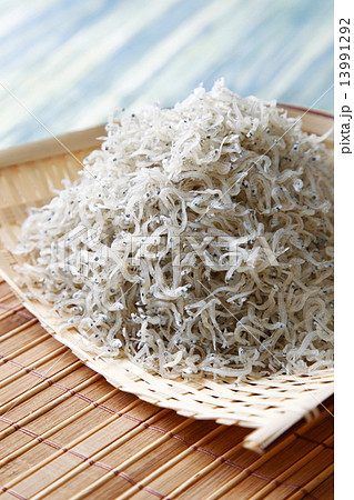 ちりめんじゃこ ちりめんじゃこ 13991292