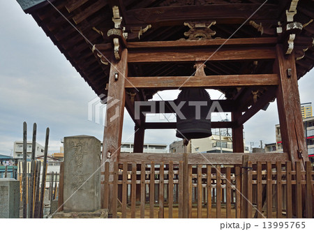 谷根千散歩・梵鐘　日蓮宗長明寺 13995765