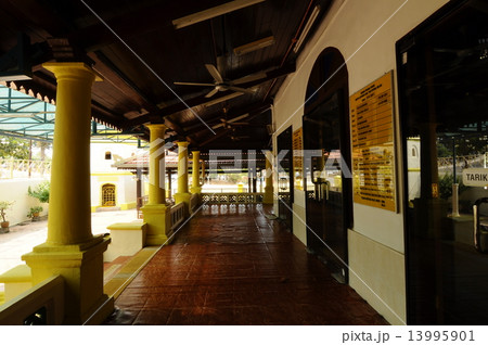 Corridor of Kampung Duyong Mosque a.k.a Masjid Laksamana Melaka in Malacca Corridor of Kampung Duyong Mosque a.k.a Masjid Laksamana Melaka in Malacca 13995901