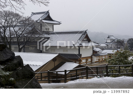 金沢城、冬 13997892