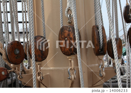 日本丸の帆走設備 14006233
