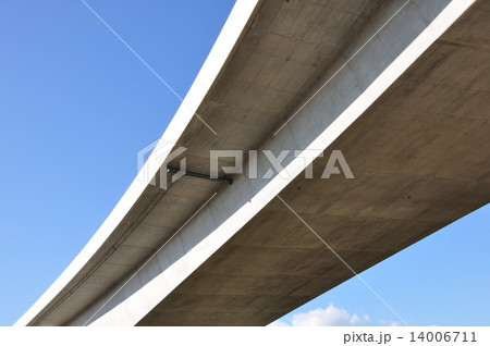 建設中の高速道路 14006711