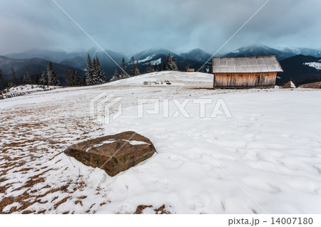 Hut in the snow Hut in the snow 14007180