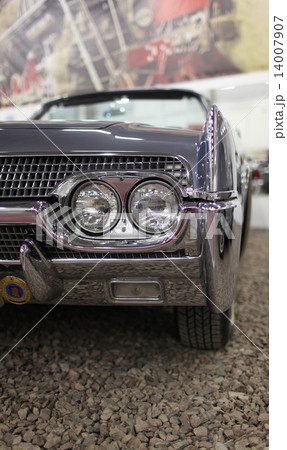 American retro car fragment 14007907
