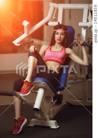 Athletic woman Athletic woman 14011859