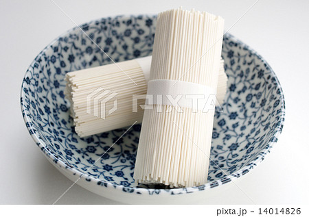 温麺（横位置） 14014826