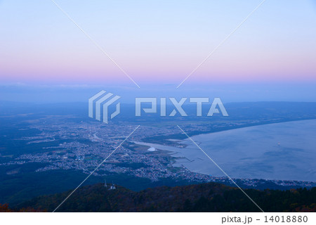 青森　むつの夕景 14018880