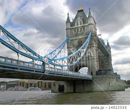 Tower Bridge 14022533