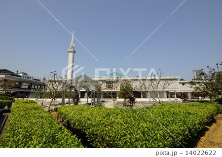 The National Mosque of Malaysia a.k.a Masjid Negara The National Mosque of Malaysia a.k.a Masjid Negara 14022622