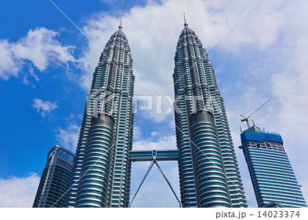 Twin towers at Kuala Lumpur (Malaysia) Twin towers at Kuala Lumpur (Malaysia) 14023374