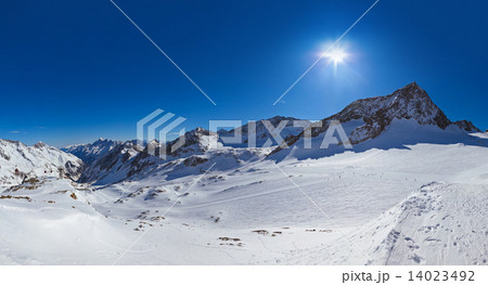 Mountains ski resort - Innsbruck Austria 14023492
