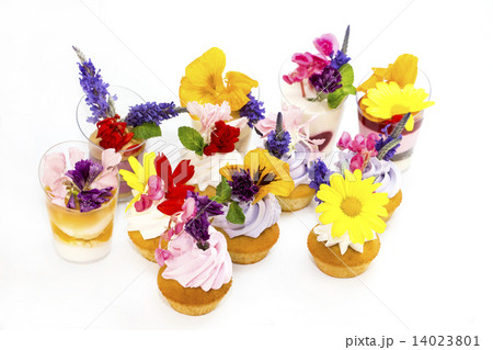 canaps with edible flowers meat cheese and seafood 14023801