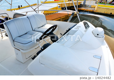 steering wheel 14024482