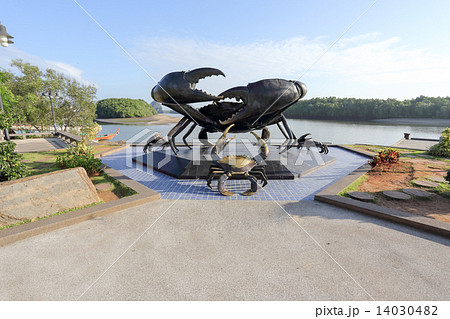Statue of crabs Statue of crabs 14030482