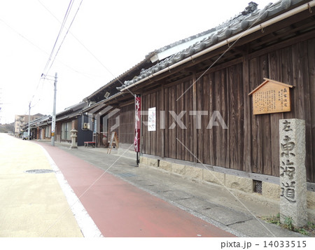 東海道亀山宿の町並み 旧東海道の写真素材