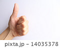 親指を立てた手 14035378