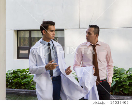 Doctor,People,Health,Education 14035403