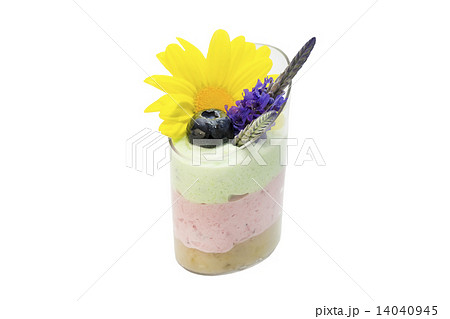 canaps with edible flowers meat cheese and seafood canaps with edible flowers meat cheese and seafood 14040945