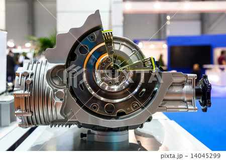 Opened switch gear of a car 14045299