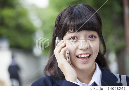 女子校生  スマートフォン 14048261