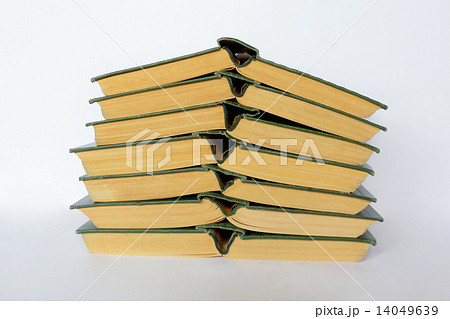 Stack old hardcover books 14049639